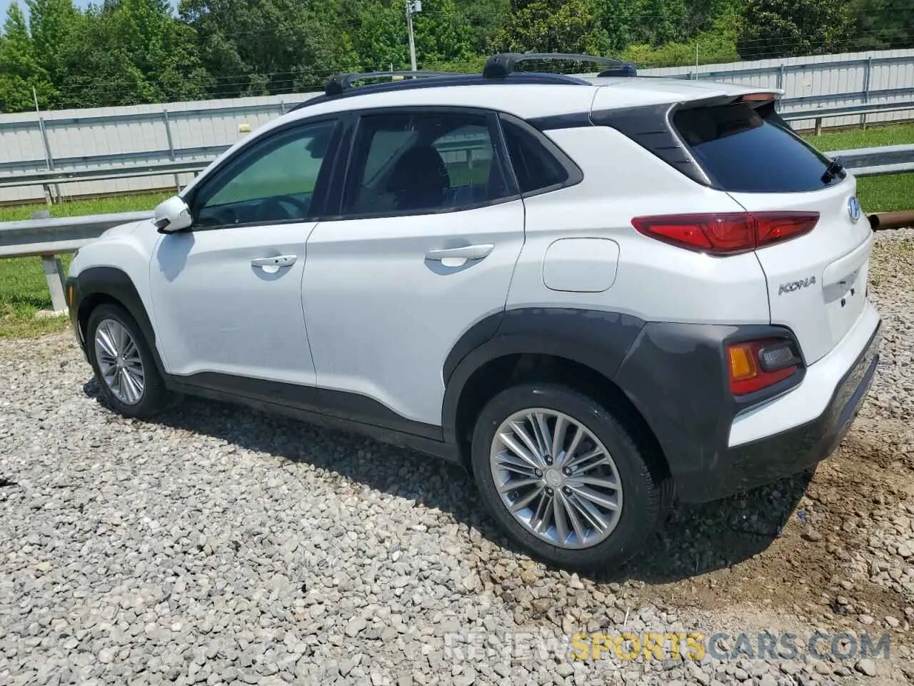 2 fotografías del automóvil dañado KM8K22AA4MU603470 HYUNDAI KONA 2021