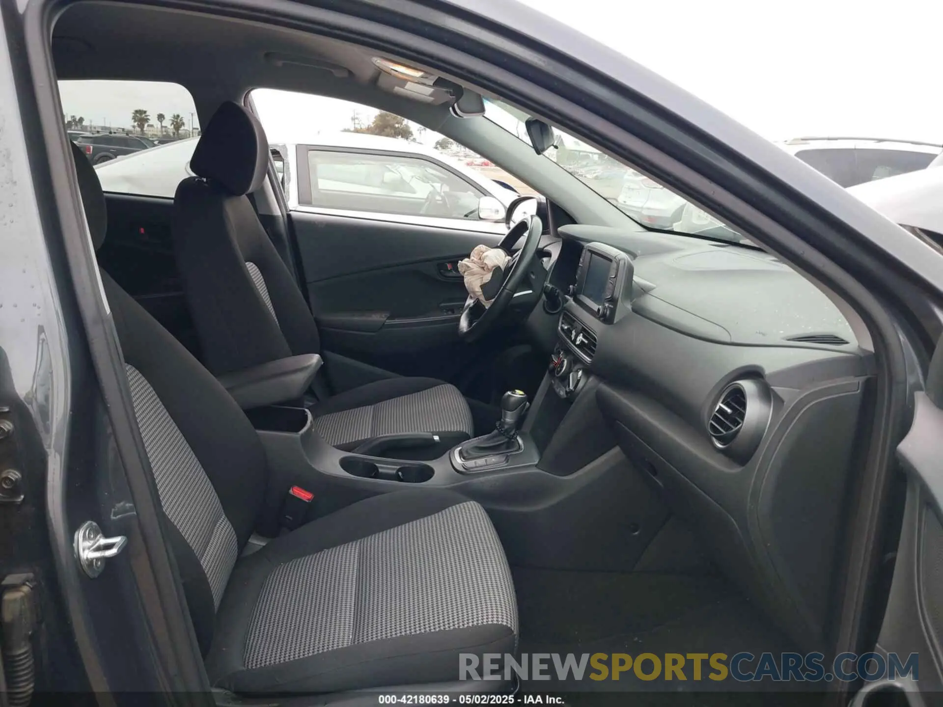 5 fotografías del automóvil dañado KM8K22AA5MU603865 HYUNDAI KONA 2021