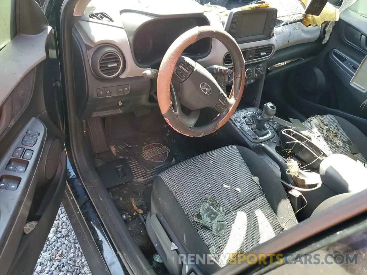 8 fotografías del automóvil dañado KM8K22AA6MU599177 HYUNDAI KONA 2021