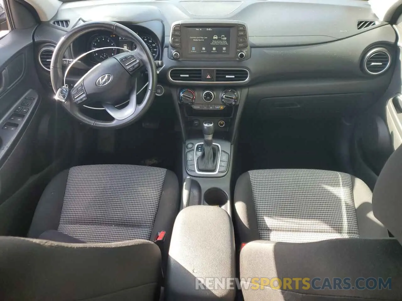 8 fotografías del automóvil dañado KM8K22AA7MU703272 HYUNDAI KONA 2021
