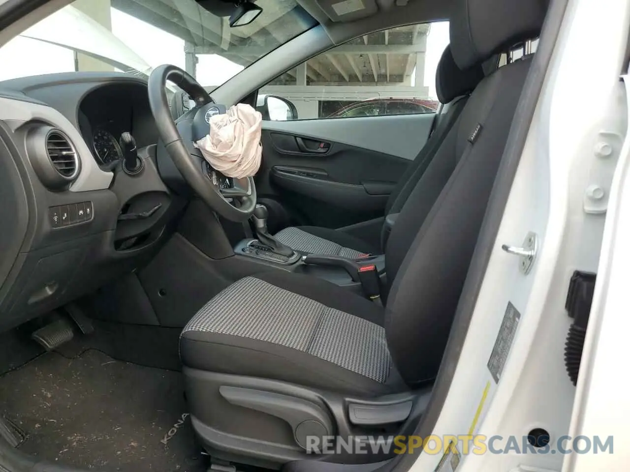 7 fotografías del automóvil dañado KM8K22AA7MU721688 HYUNDAI KONA 2021