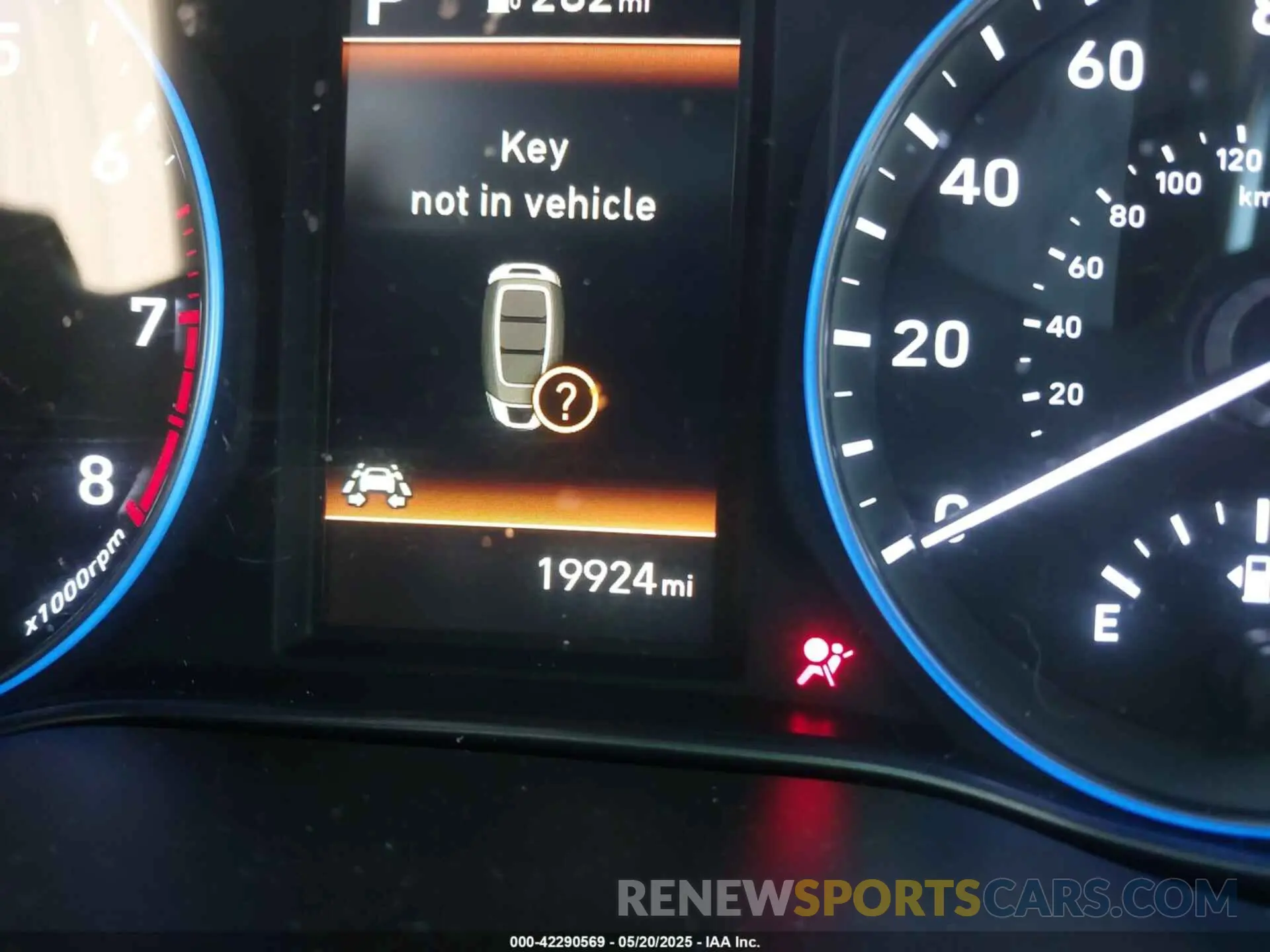 15 fotografías del automóvil dañado KM8K22AA8MU709713 HYUNDAI KONA 2021