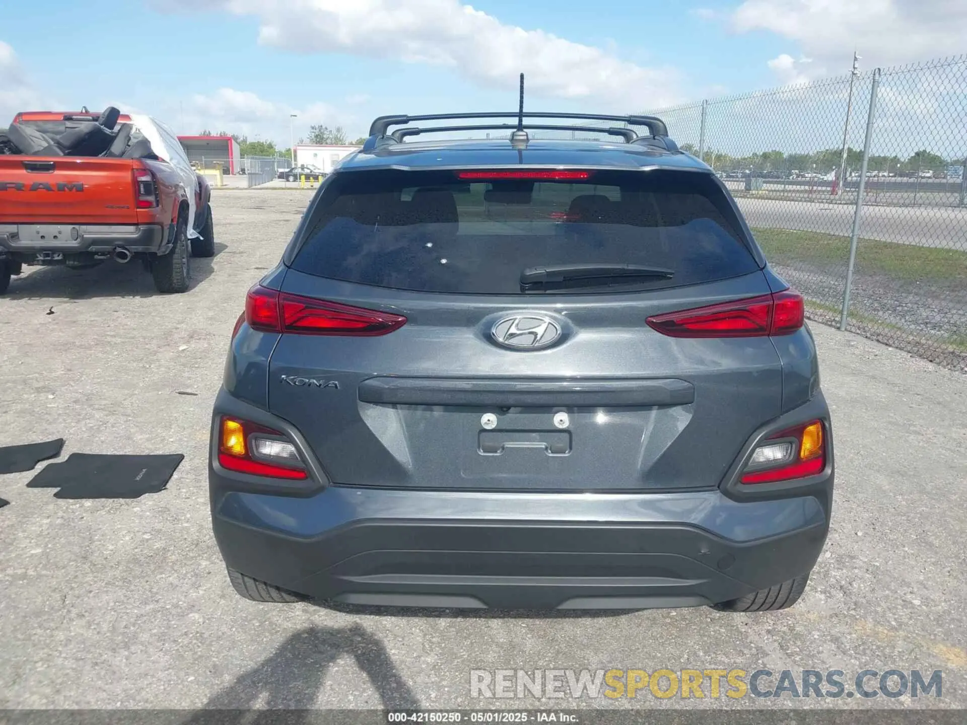 16 fotografías del automóvil dañado KM8K22AAXMU723290 HYUNDAI KONA 2021