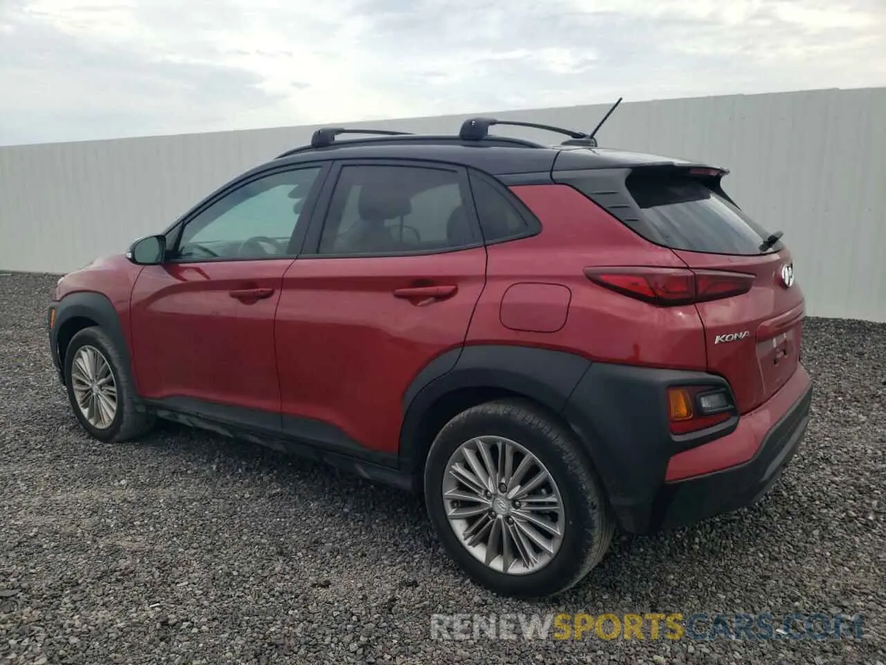 2 fotografías del automóvil dañado KM8K2CAA1MU618305 HYUNDAI KONA 2021