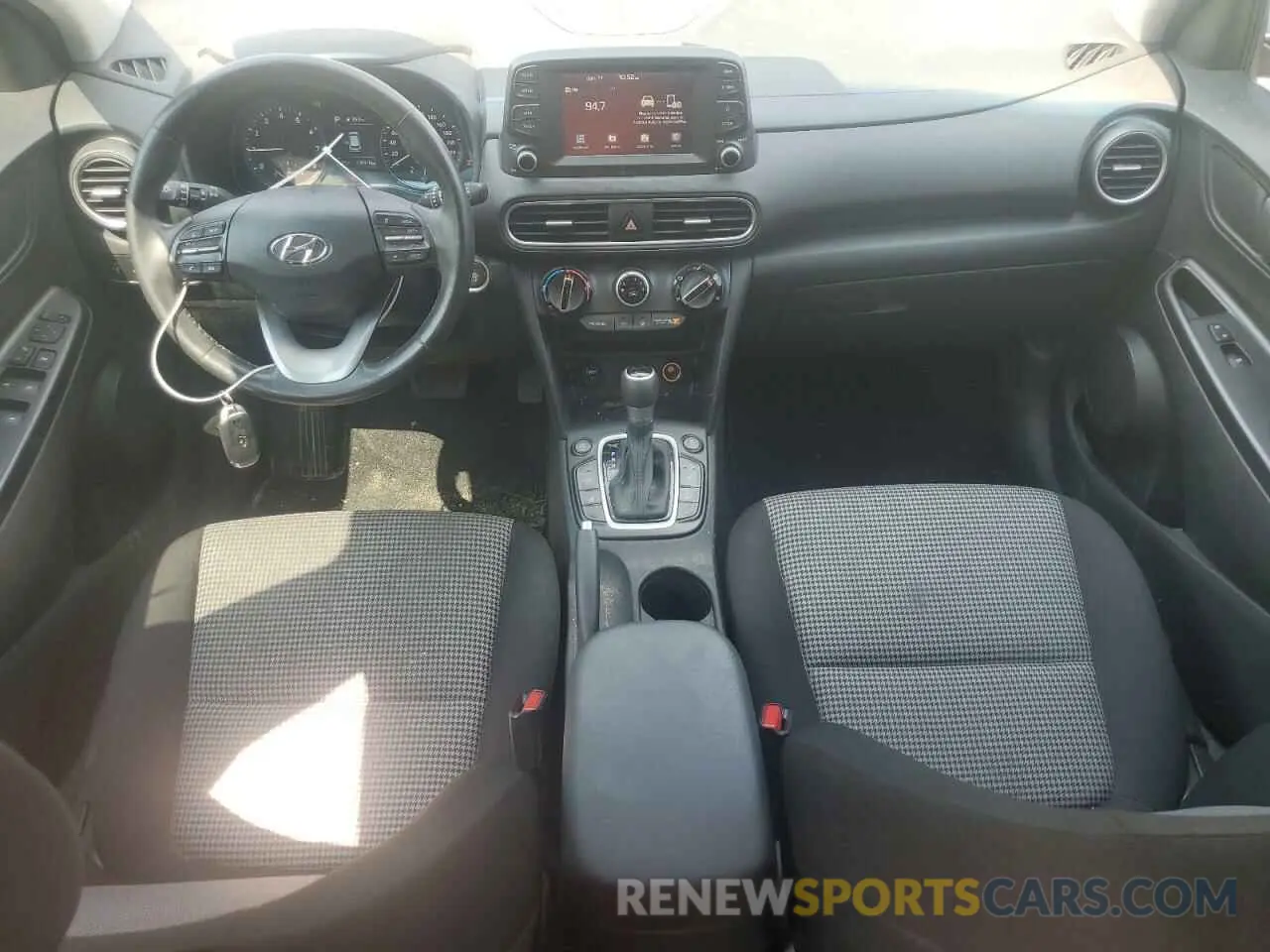 8 fotografías del automóvil dañado KM8K2CAA2MU669554 HYUNDAI KONA 2021