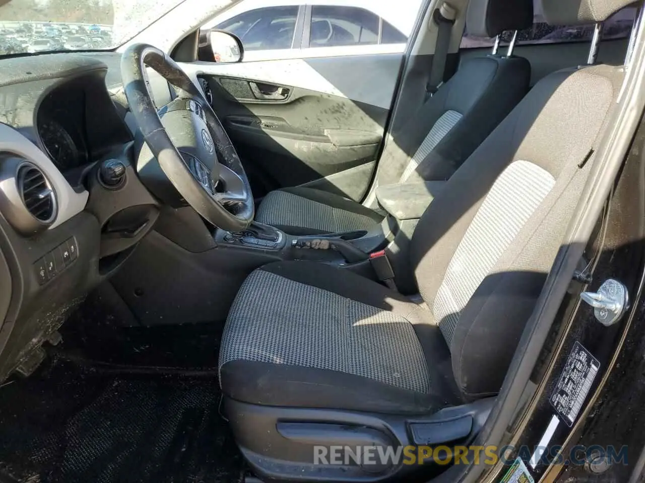 7 fotografías del automóvil dañado KM8K2CAA5MU617593 HYUNDAI KONA 2021