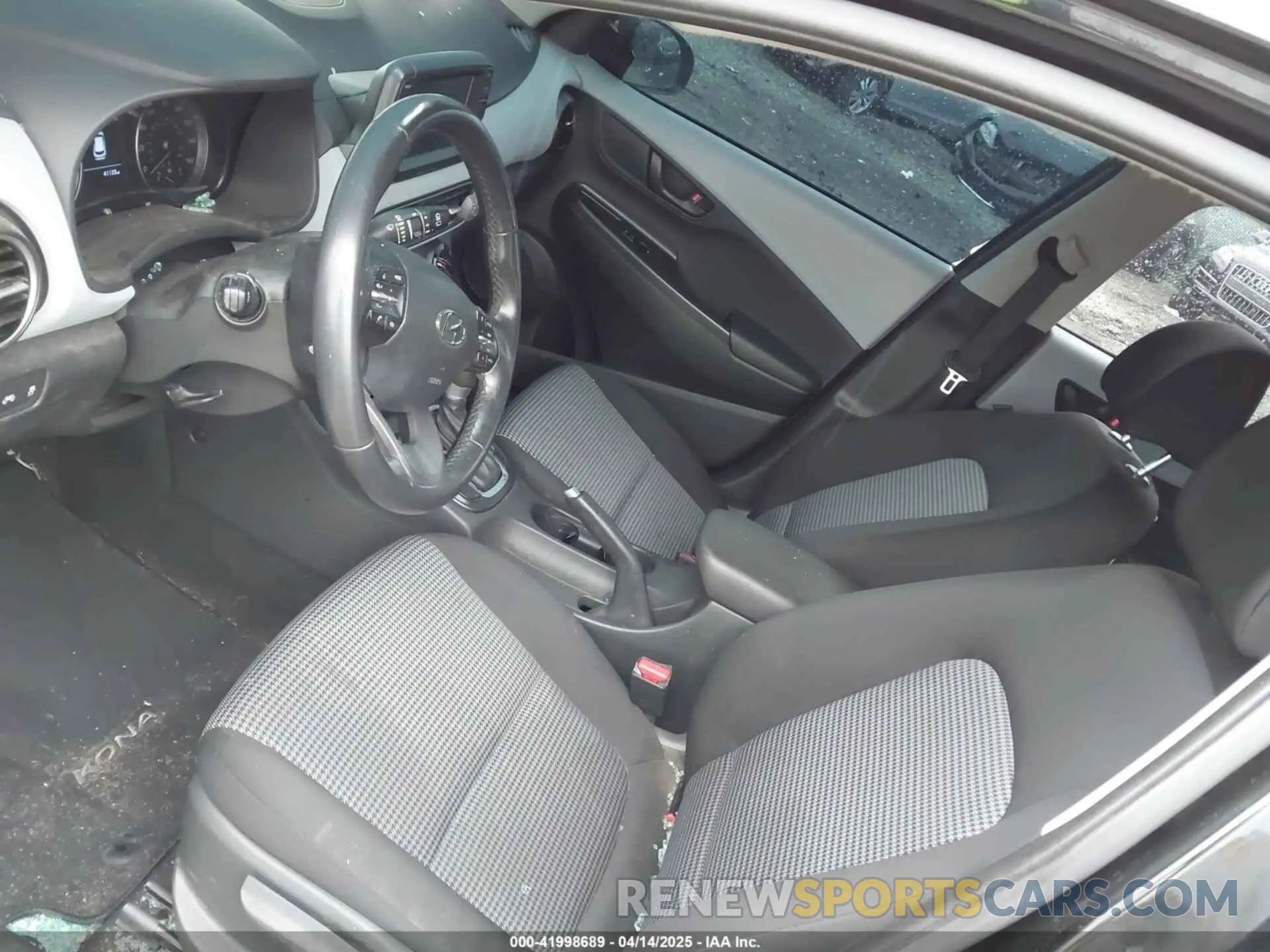 17 fotografías del automóvil dañado KM8K2CAA8MU614249 HYUNDAI KONA 2021