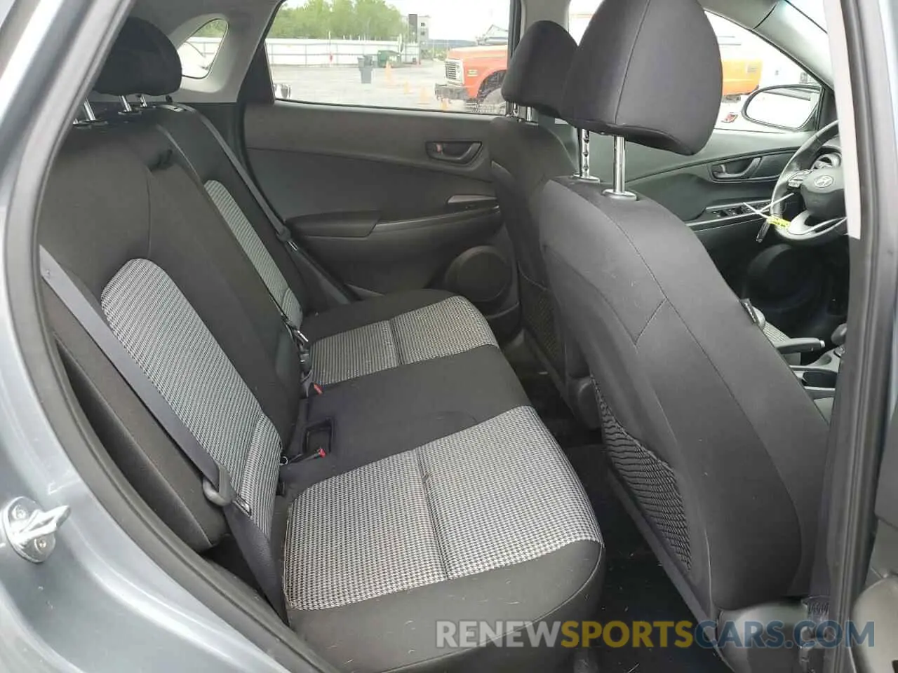 11 fotografías del automóvil dañado KM8K2CAA9MU605155 HYUNDAI KONA 2021