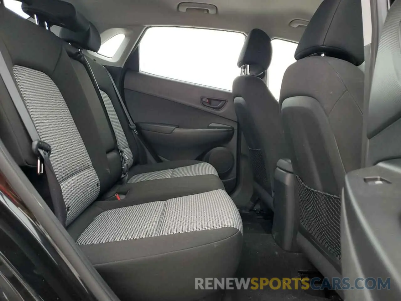 10 fotografías del automóvil dañado KM8K2CAA9MU749515 HYUNDAI KONA 2021