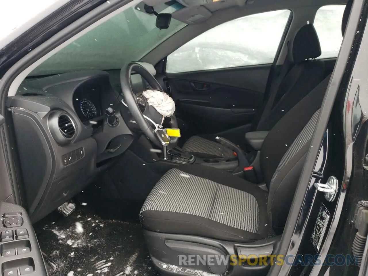 7 fotografías del automóvil dañado KM8K2CAA9MU749515 HYUNDAI KONA 2021