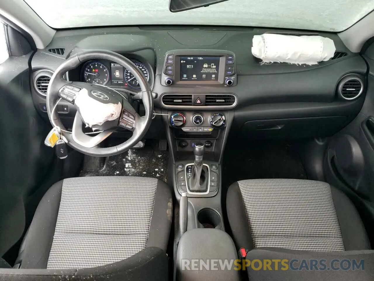 8 fotografías del automóvil dañado KM8K2CAA9MU749515 HYUNDAI KONA 2021