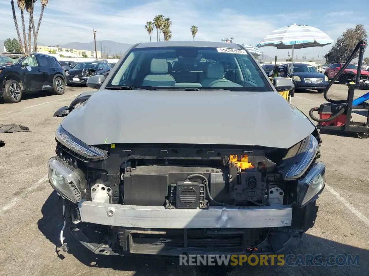 5 fotografías del automóvil dañado KM8K33AG7MU132552 HYUNDAI KONA 2021