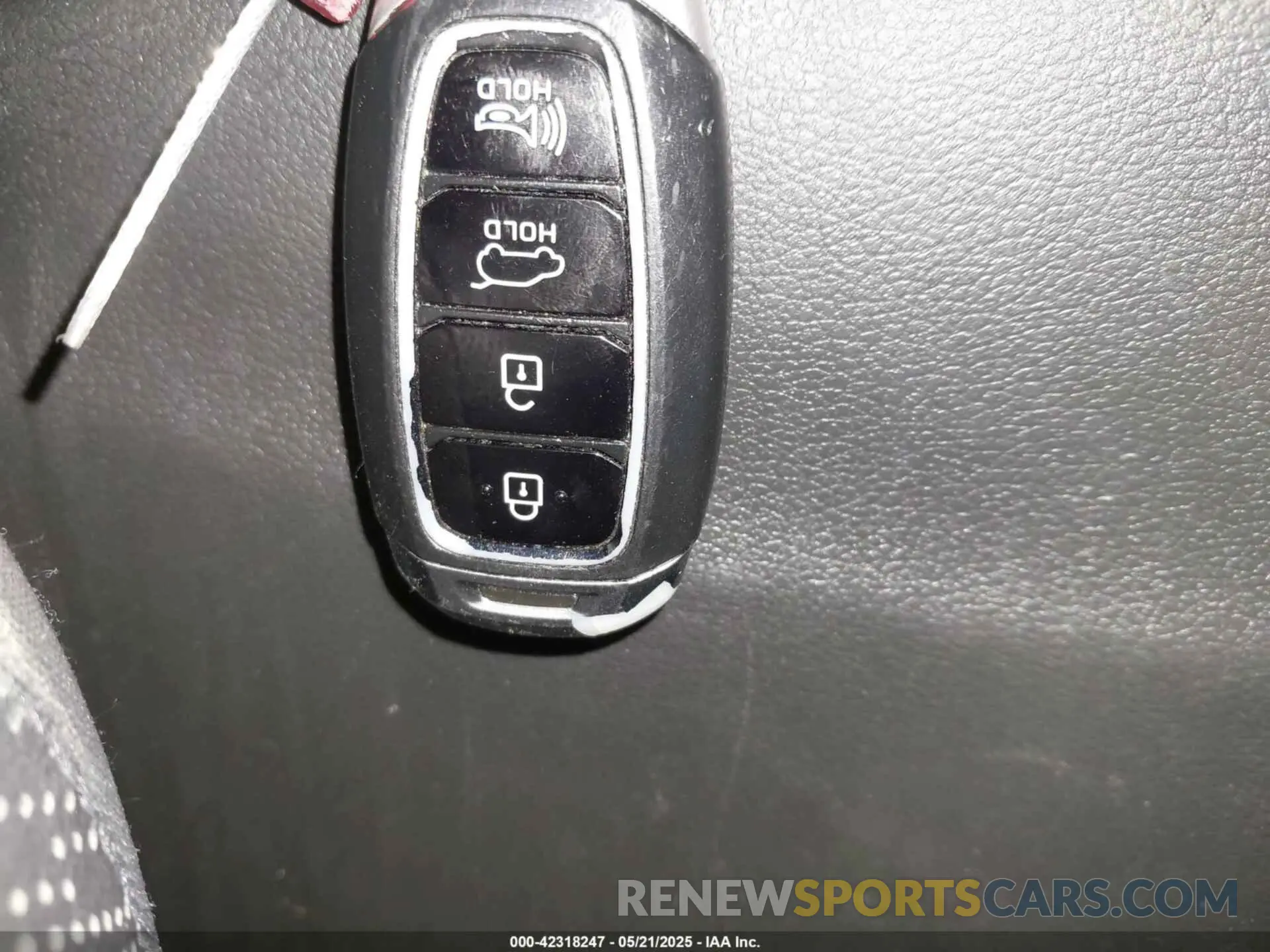 11 fotografías del automóvil dañado KM8K3CA51MU671506 HYUNDAI KONA 2021
