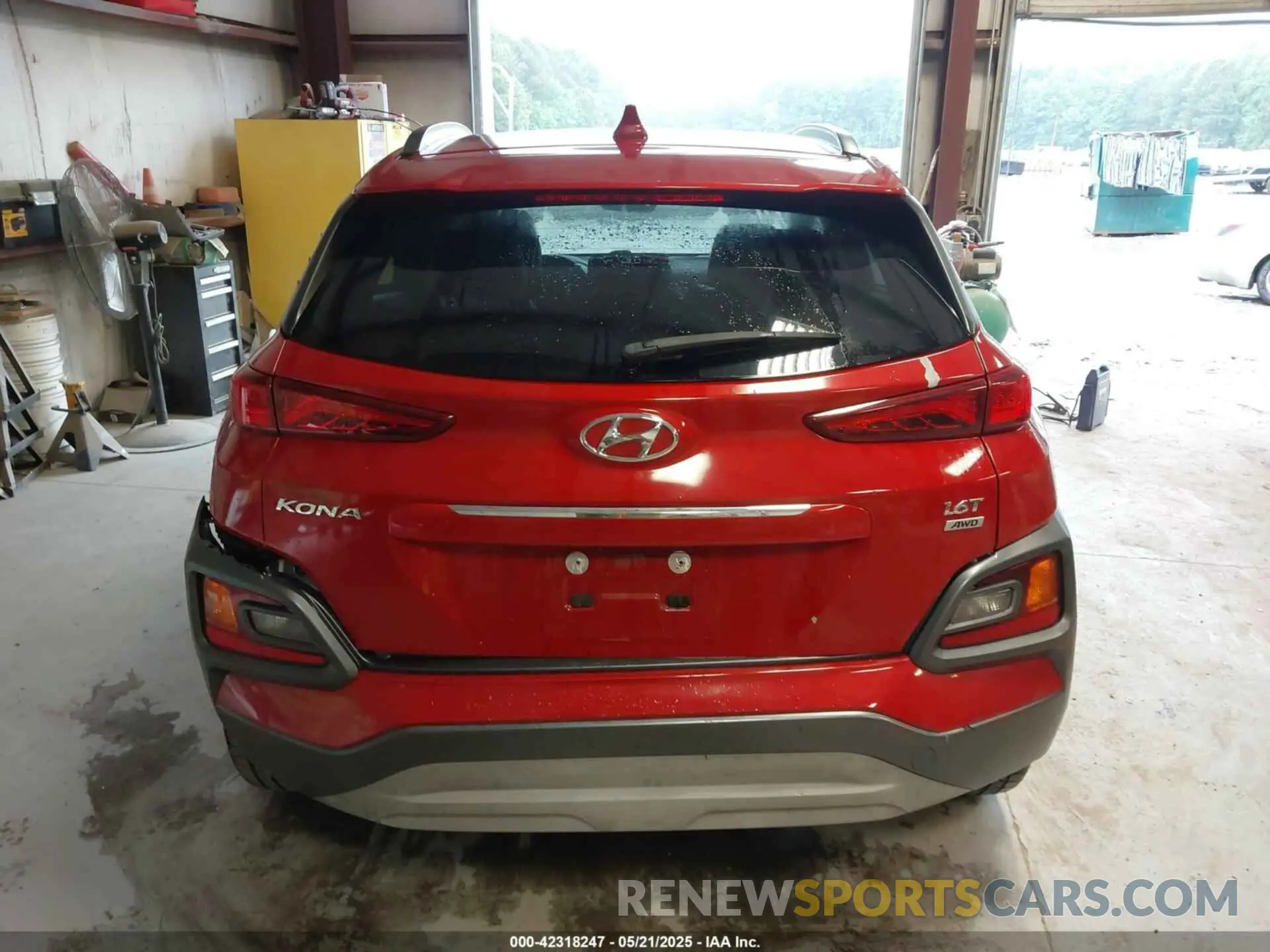 16 fotografías del automóvil dañado KM8K3CA51MU671506 HYUNDAI KONA 2021