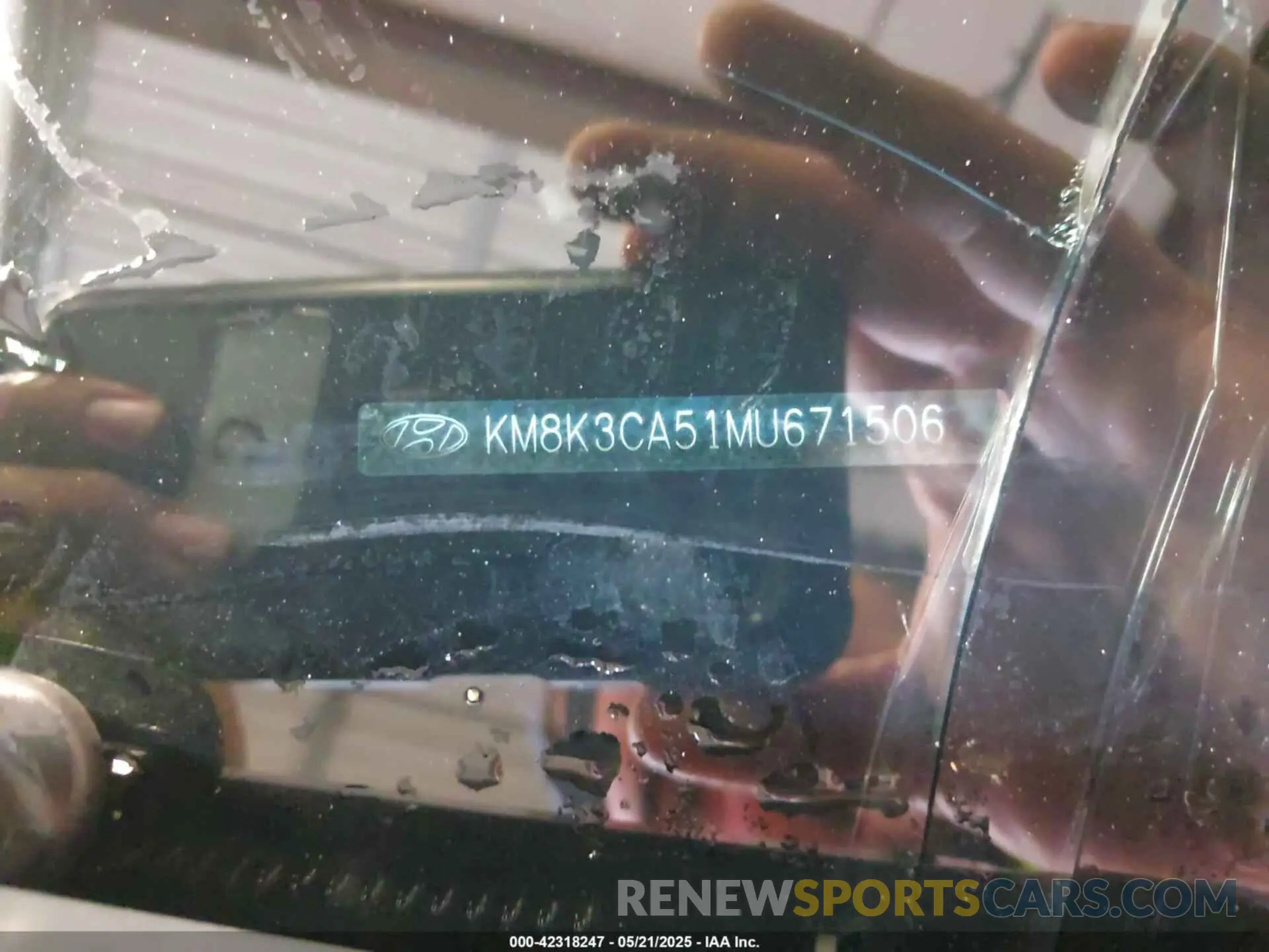 9 fotografías del automóvil dañado KM8K3CA51MU671506 HYUNDAI KONA 2021