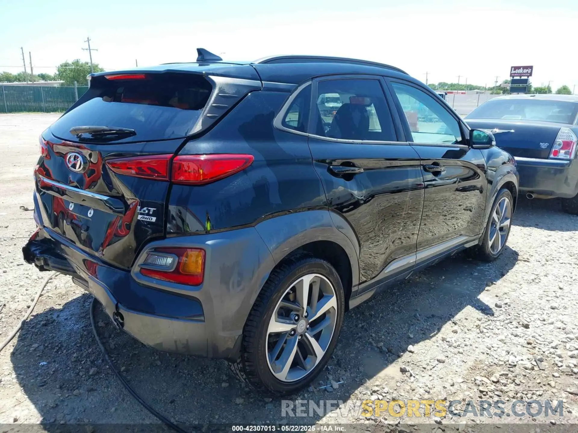 4 fotografías del automóvil dañado KM8K3CA52MU667416 HYUNDAI KONA 2021