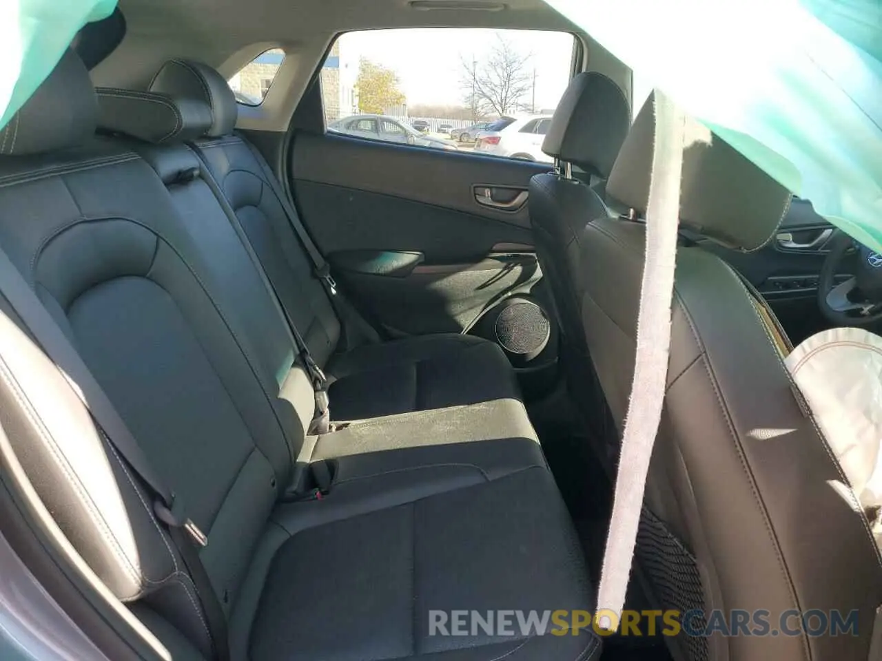11 fotografías del automóvil dañado KM8K3CA53MU622629 HYUNDAI KONA 2021
