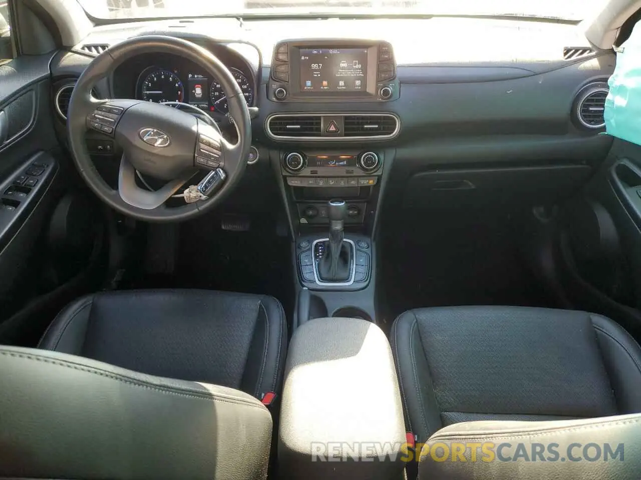 8 fotografías del automóvil dañado KM8K3CA53MU622629 HYUNDAI KONA 2021