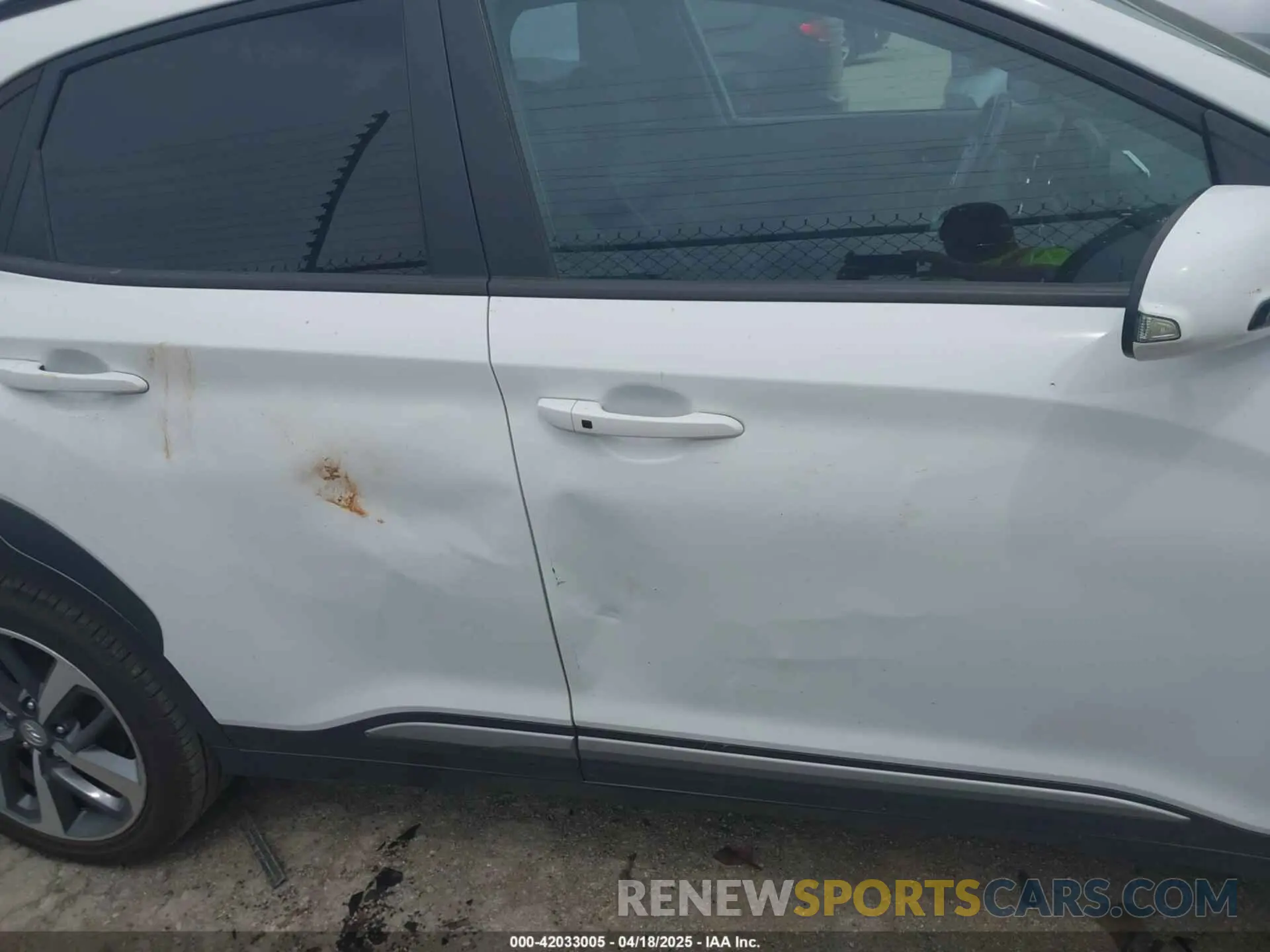 13 fotografías del automóvil dañado KM8K53A57MU715874 HYUNDAI KONA 2021