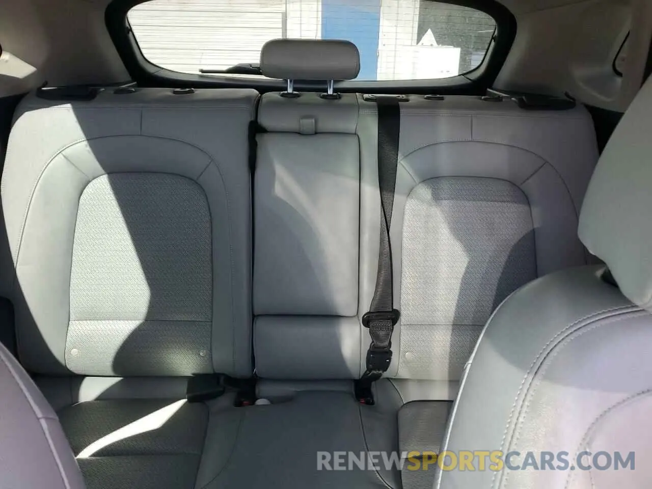 10 fotografías del automóvil dañado KM8K5CA59MU617610 HYUNDAI KONA 2021