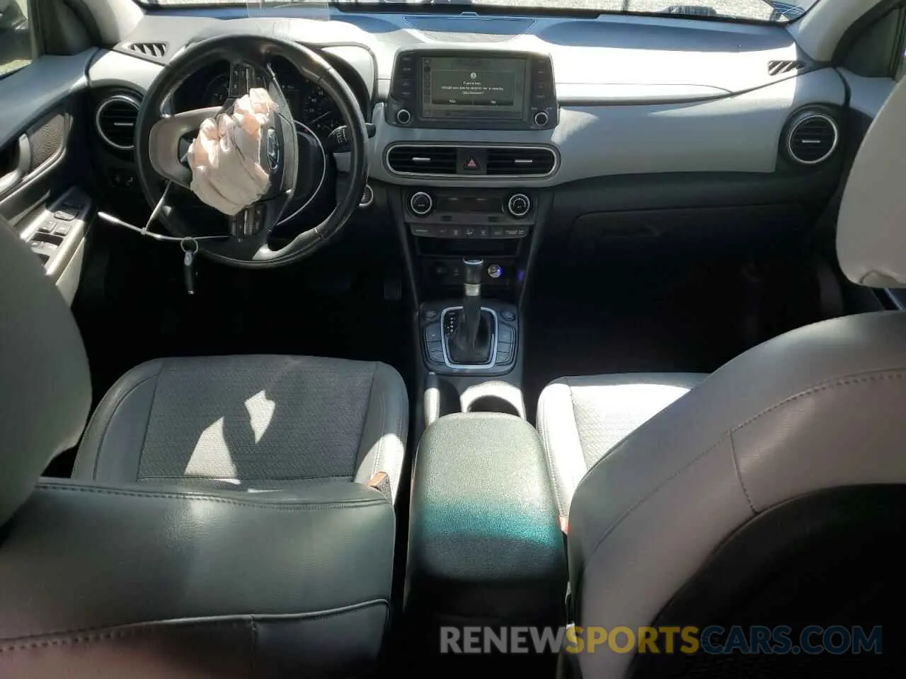 8 fotografías del automóvil dañado KM8K5CA59MU617610 HYUNDAI KONA 2021