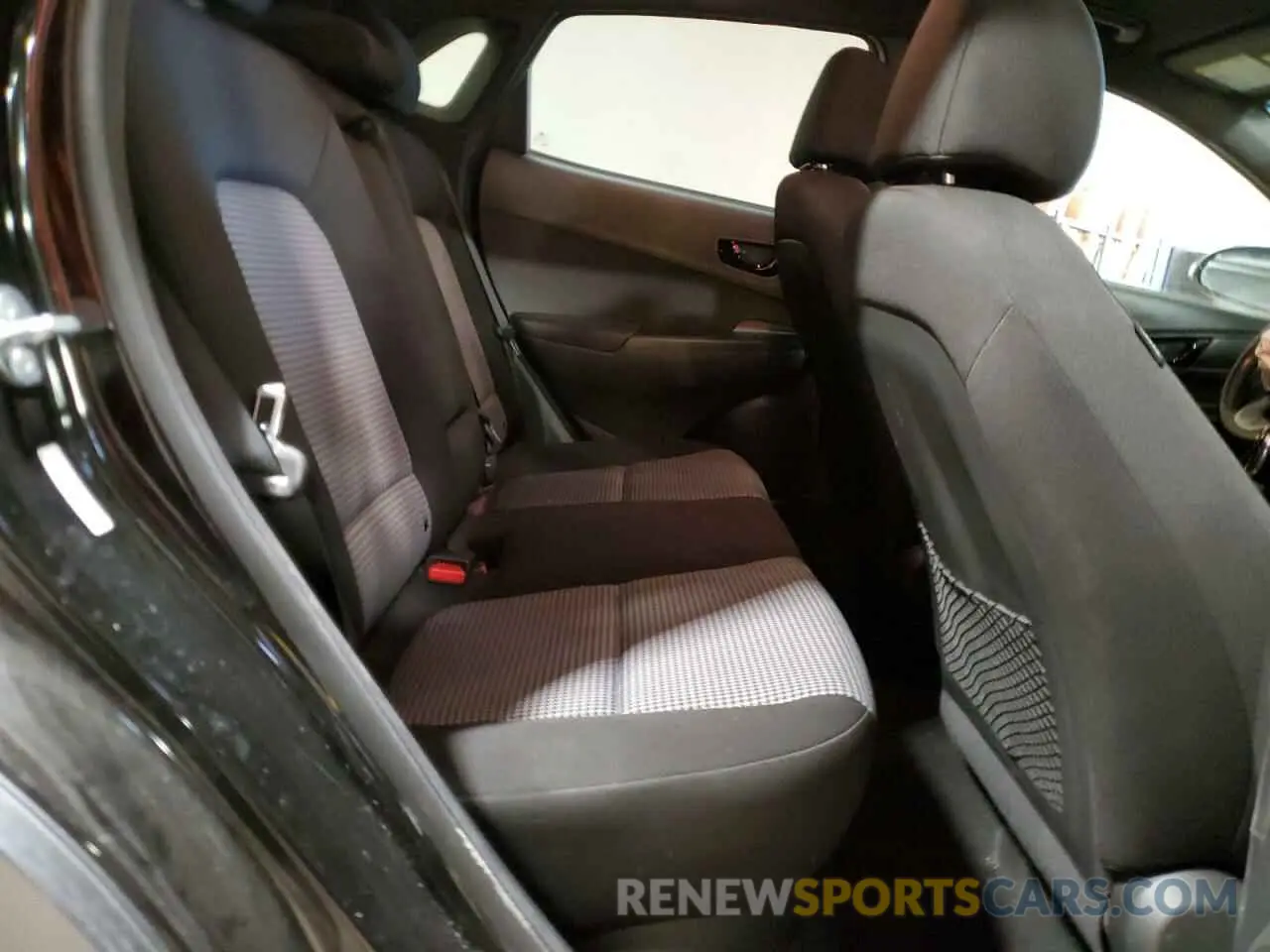 11 fotografías del automóvil dañado KM8K6CA50MU727491 HYUNDAI KONA 2021