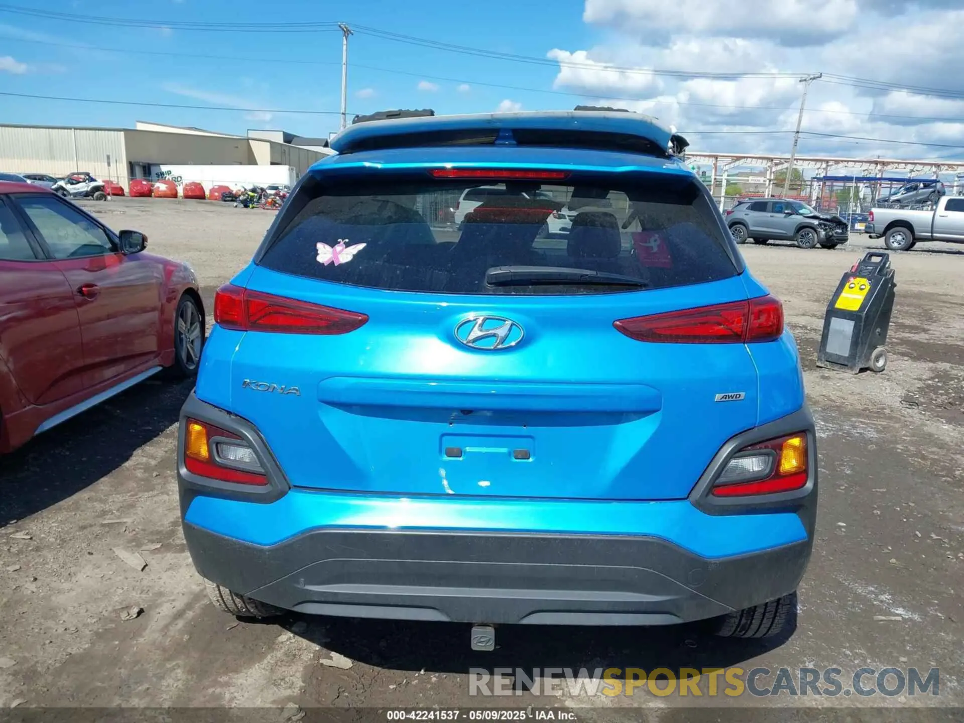 15 fotografías del automóvil dañado KM8K6CAA2MU621430 HYUNDAI KONA 2021