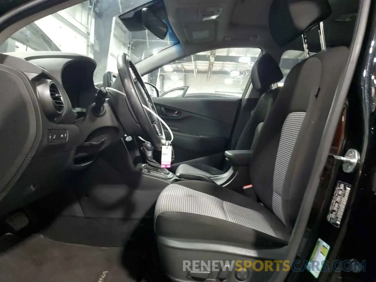 7 fotografías del automóvil dañado KM8K6CAA9MU704921 HYUNDAI KONA 2021
