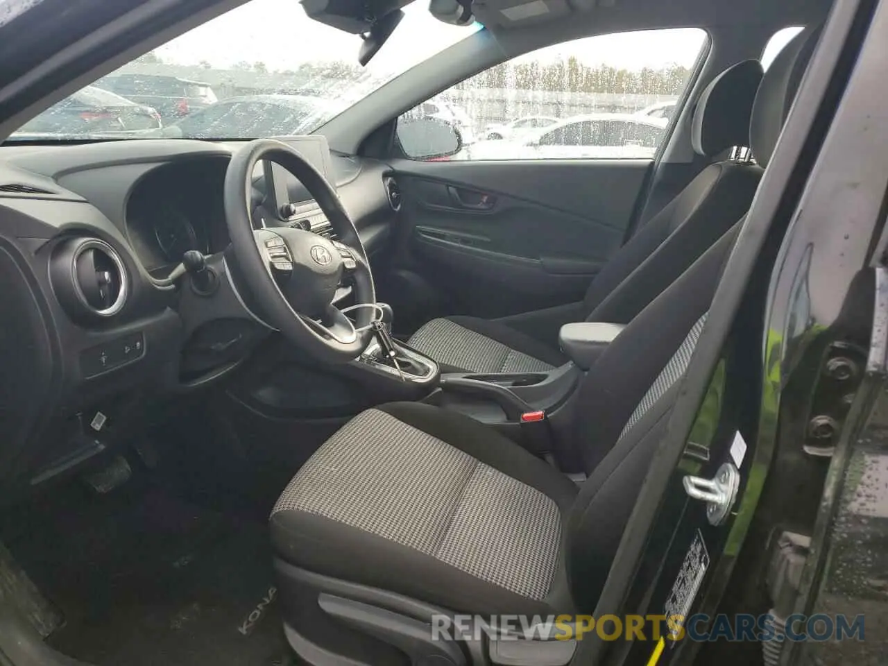7 fotografías del automóvil dañado KM8K22AB5NU768552 HYUNDAI KONA 2022