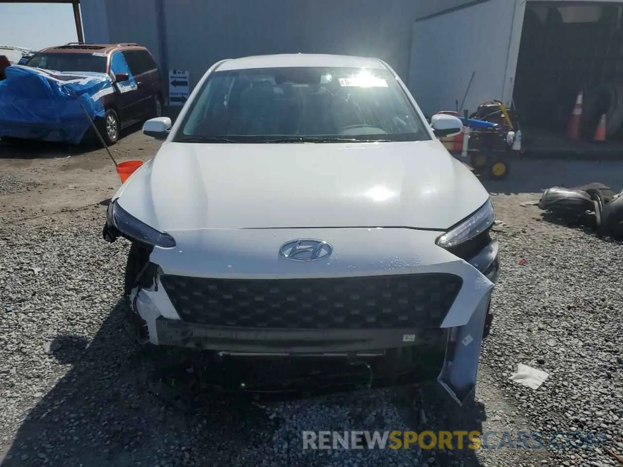5 fotografías del automóvil dañado KM8K22AB7NU899045 HYUNDAI KONA 2022