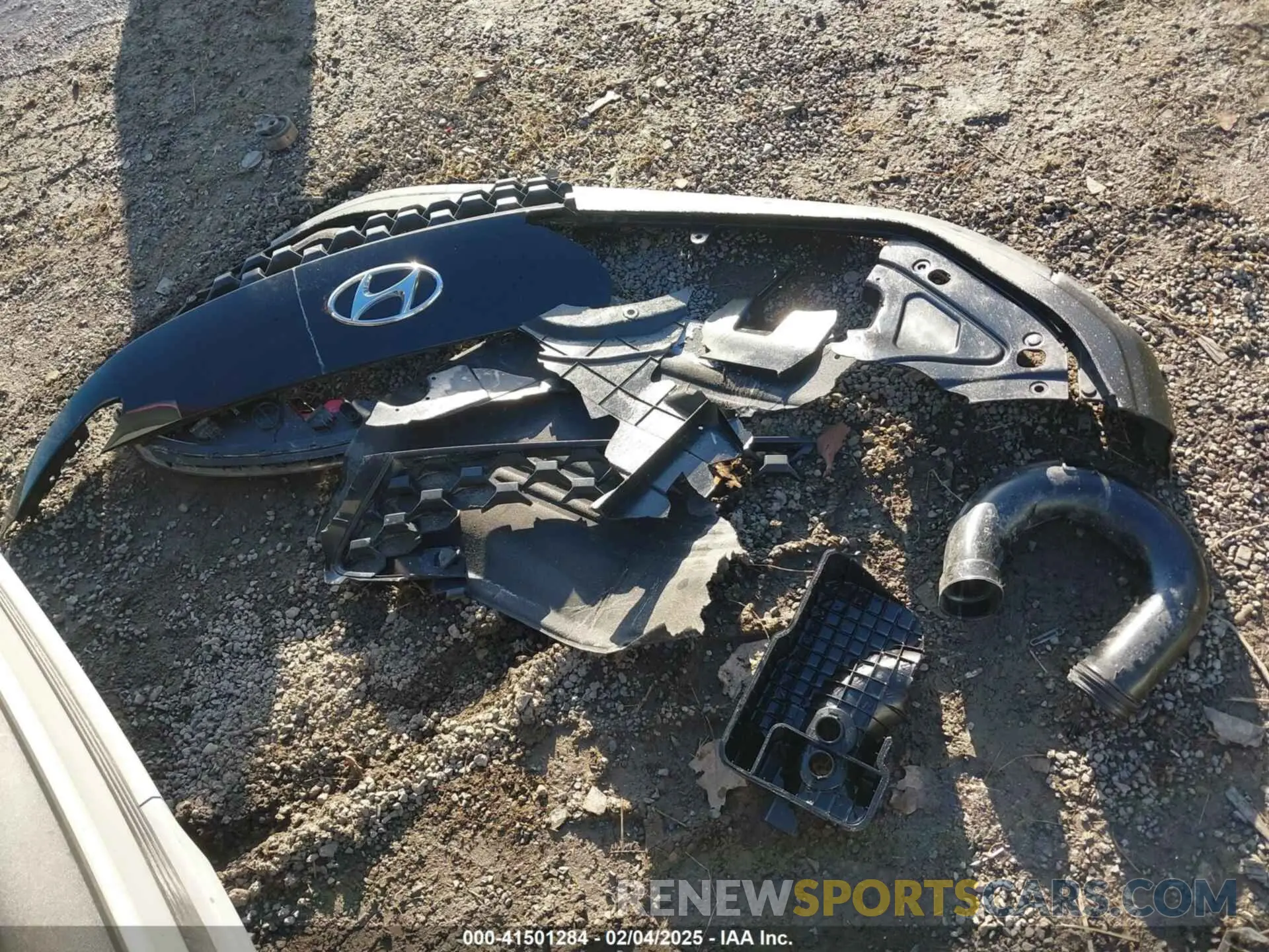 12 fotografías del automóvil dañado KM8K22AB9NU875233 HYUNDAI KONA 2022