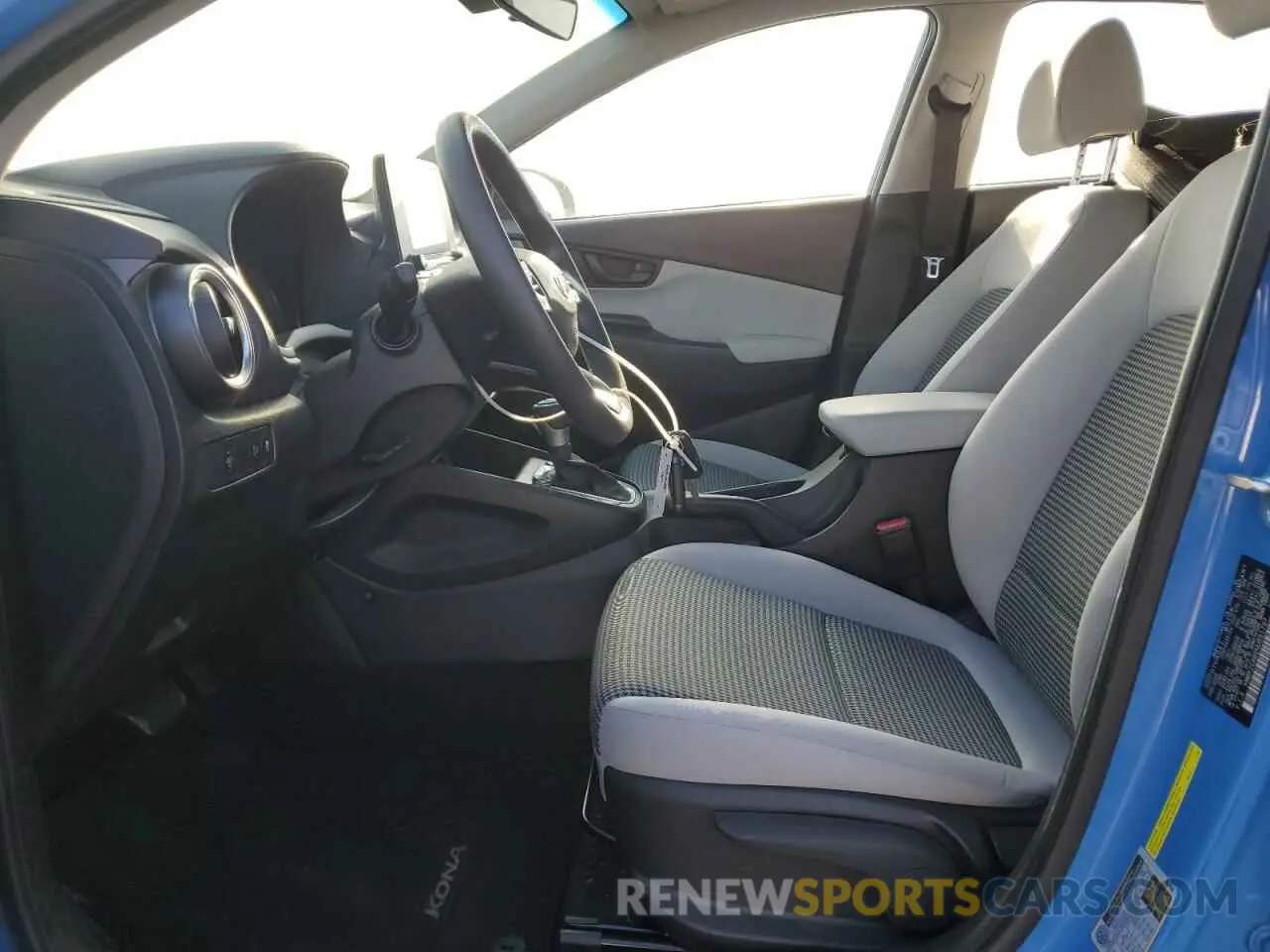 7 fotografías del automóvil dañado KM8K2CAB6NU891797 HYUNDAI KONA 2022