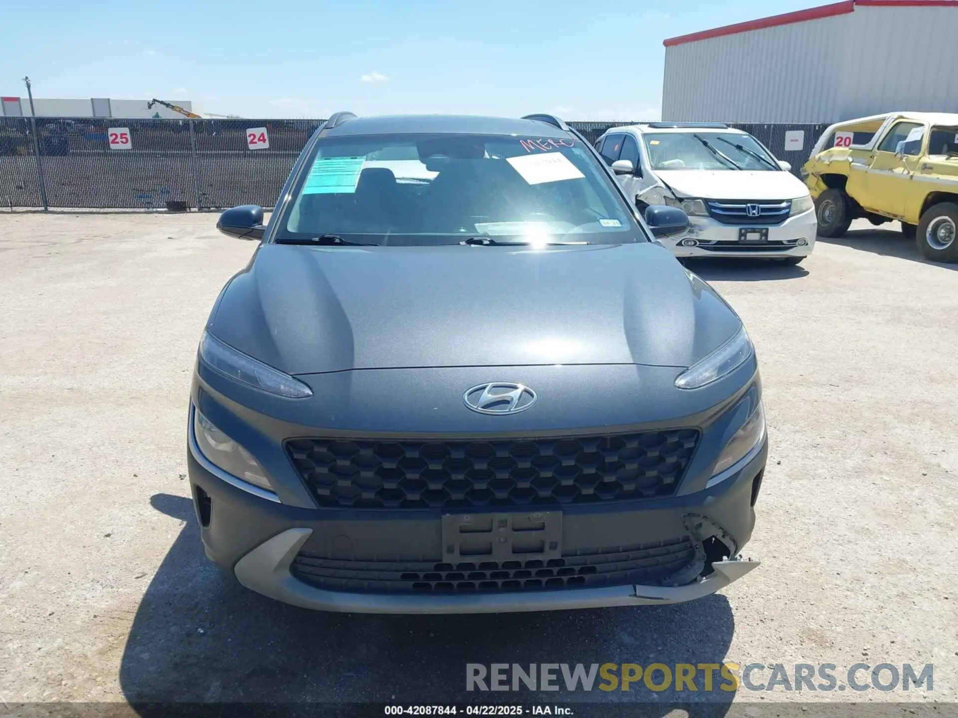 12 fotografías del automóvil dañado KM8K32AB2NU891934 HYUNDAI KONA 2022
