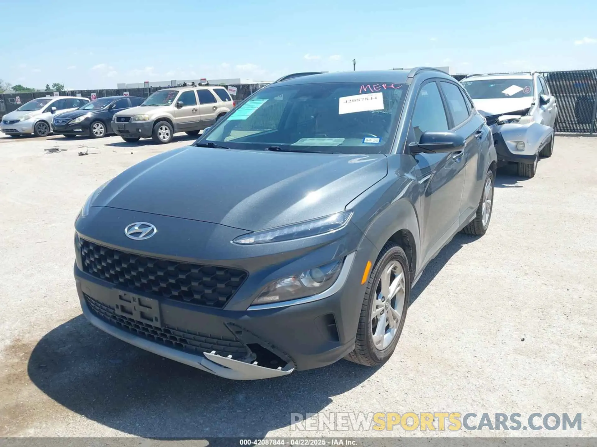 2 fotografías del automóvil dañado KM8K32AB2NU891934 HYUNDAI KONA 2022