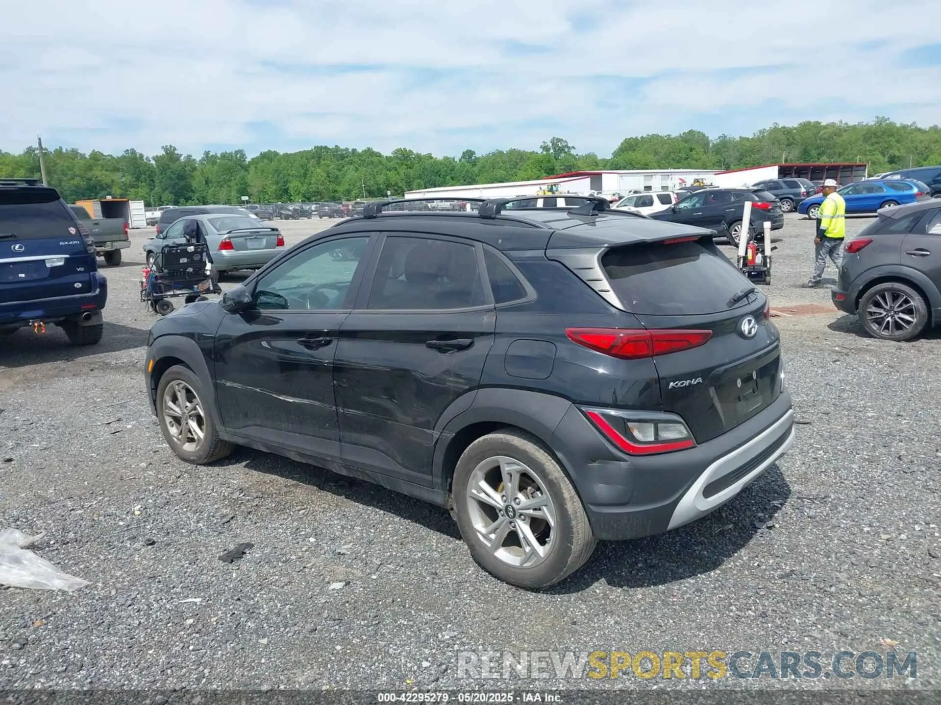 14 fotografías del automóvil dañado KM8K32AB6NU857401 HYUNDAI KONA 2022