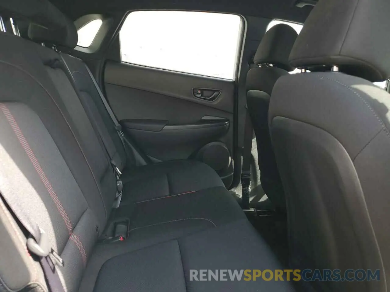 11 fotografías del automóvil dañado KM8K33A30NU770396 HYUNDAI KONA 2022