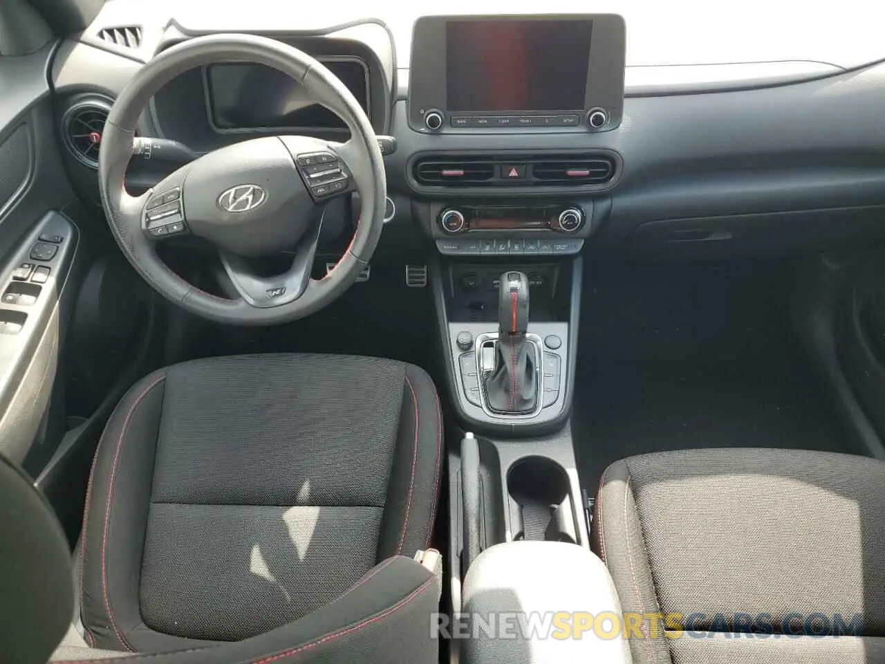 8 fotografías del automóvil dañado KM8K33A30NU770396 HYUNDAI KONA 2022