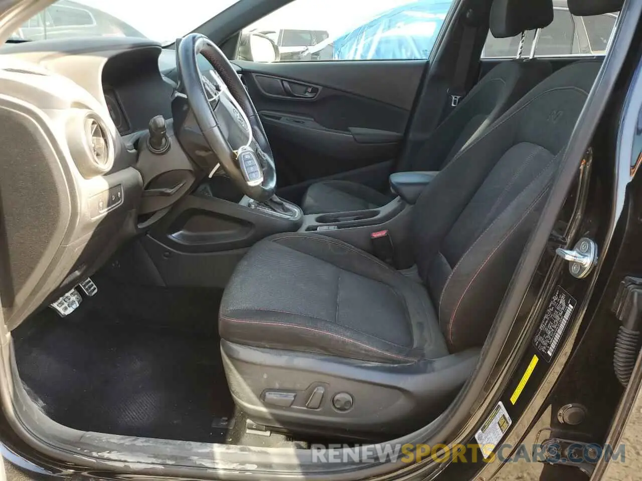 7 fotografías del automóvil dañado KM8K33A34NU913690 HYUNDAI KONA 2022