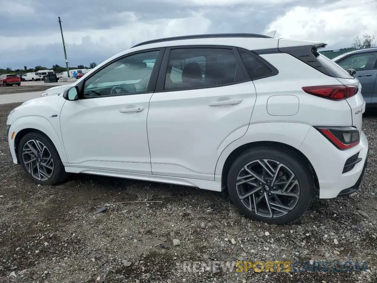 2 fotografías del automóvil dañado KM8K33A3XNU802061 HYUNDAI KONA 2022