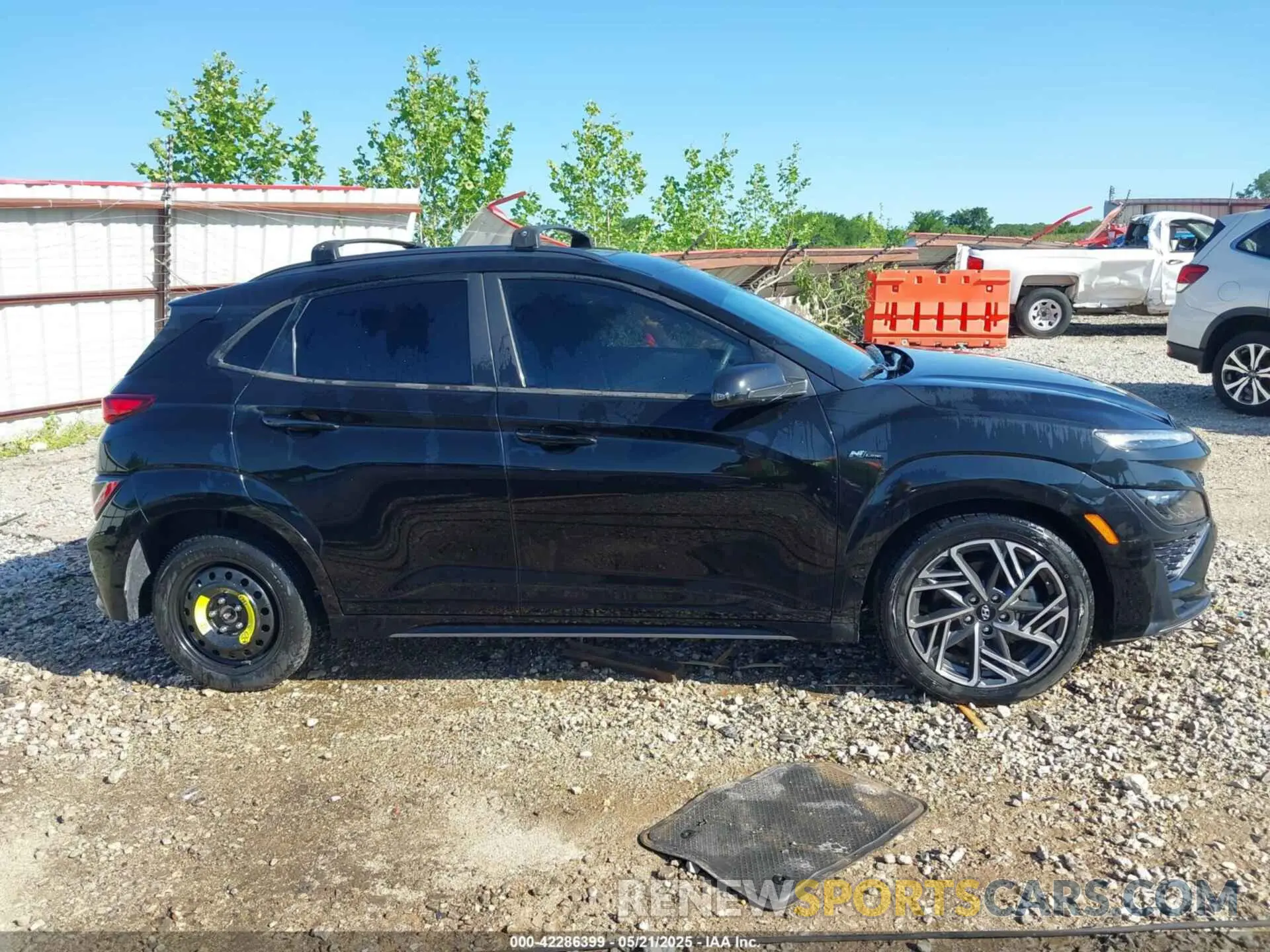 13 fotografías del automóvil dañado KM8K3CA33NU798855 HYUNDAI KONA 2022
