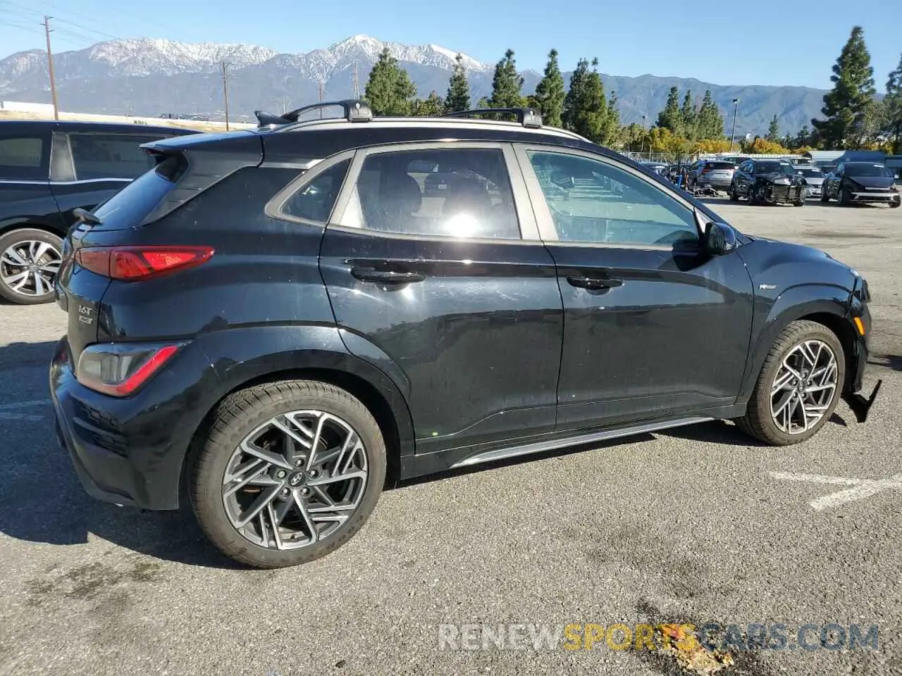 3 fotografías del automóvil dañado KM8K3CA33NU855586 HYUNDAI KONA 2022