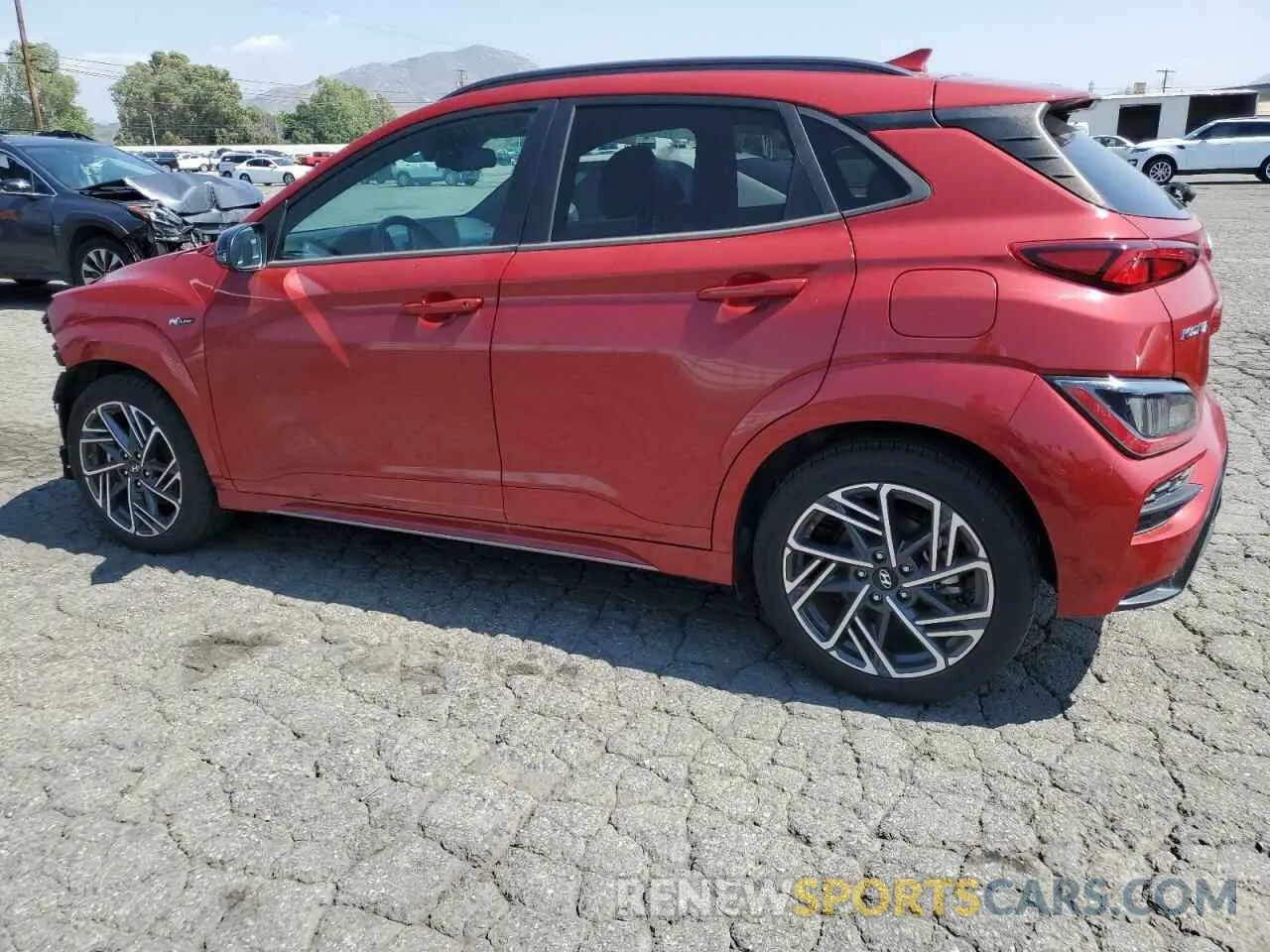 2 fotografías del automóvil dañado KM8K3CA34NU790750 HYUNDAI KONA 2022