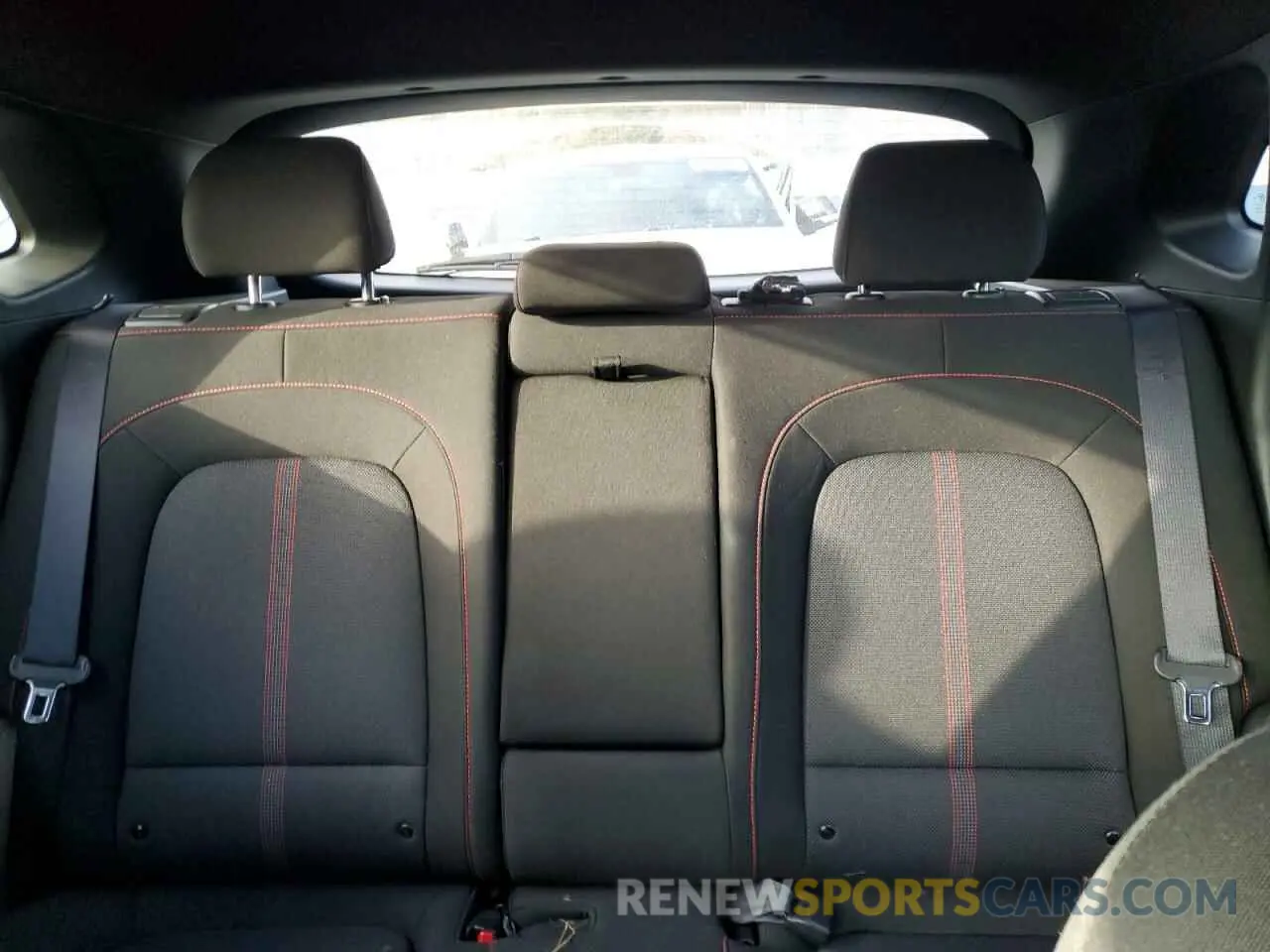 10 fotografías del automóvil dañado KM8K3CA3XNU902113 HYUNDAI KONA 2022