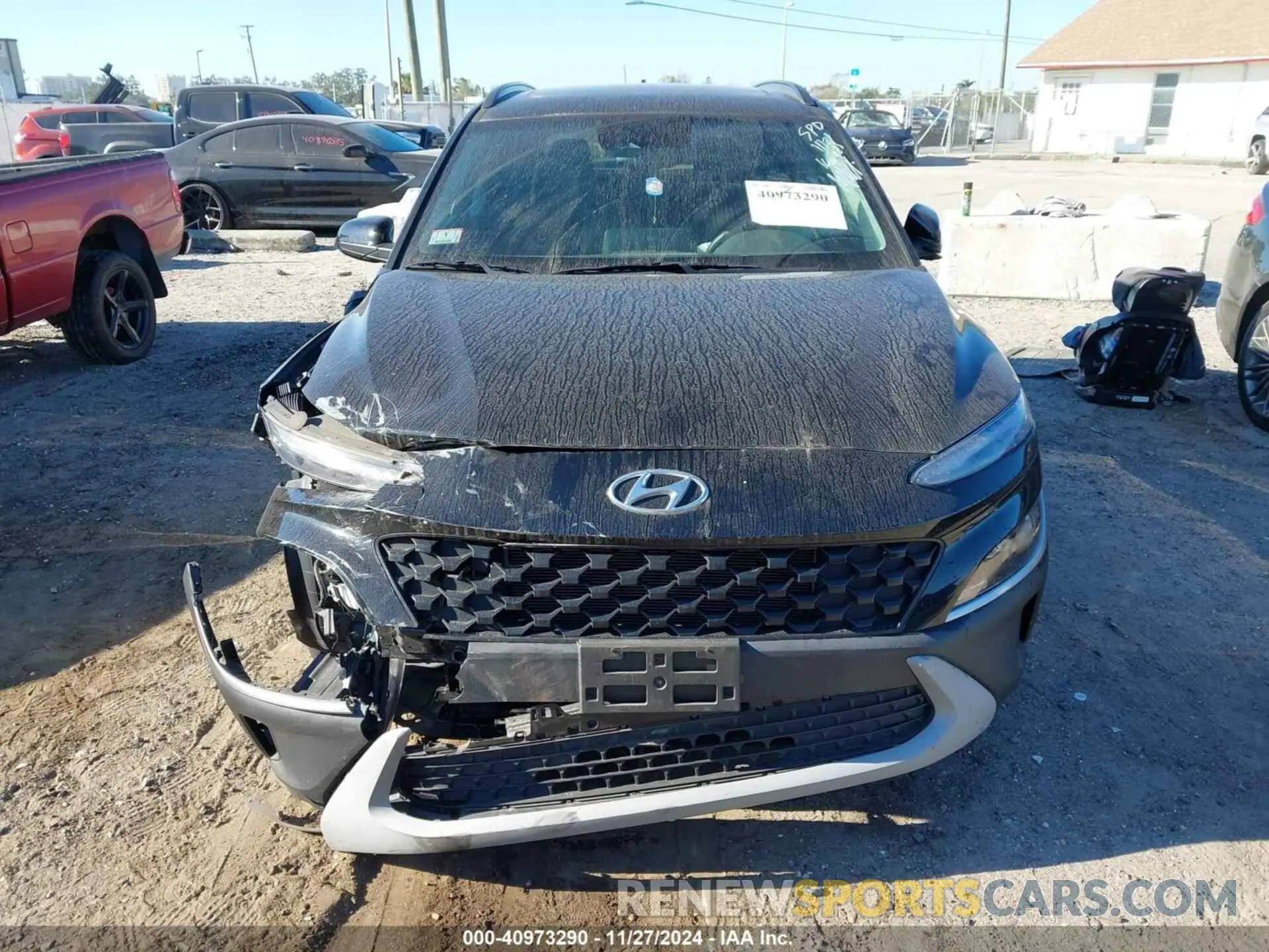11 fotografías del automóvil dañado KM8K3CAB2NU843873 HYUNDAI KONA 2022