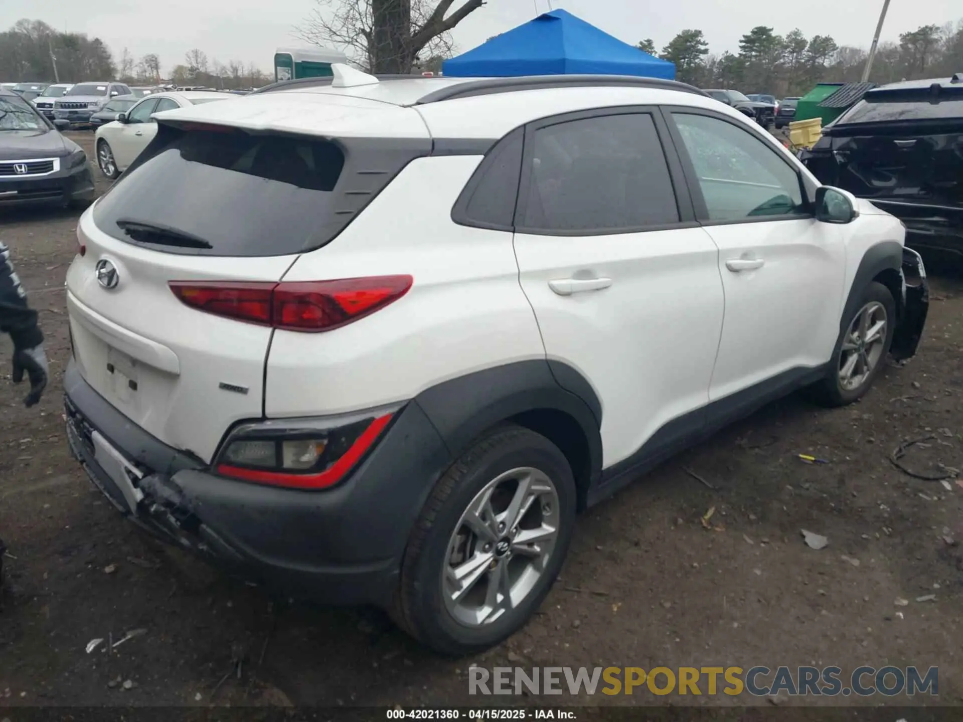 4 fotografías del automóvil dañado KM8K3CAB2NU858308 HYUNDAI KONA 2022
