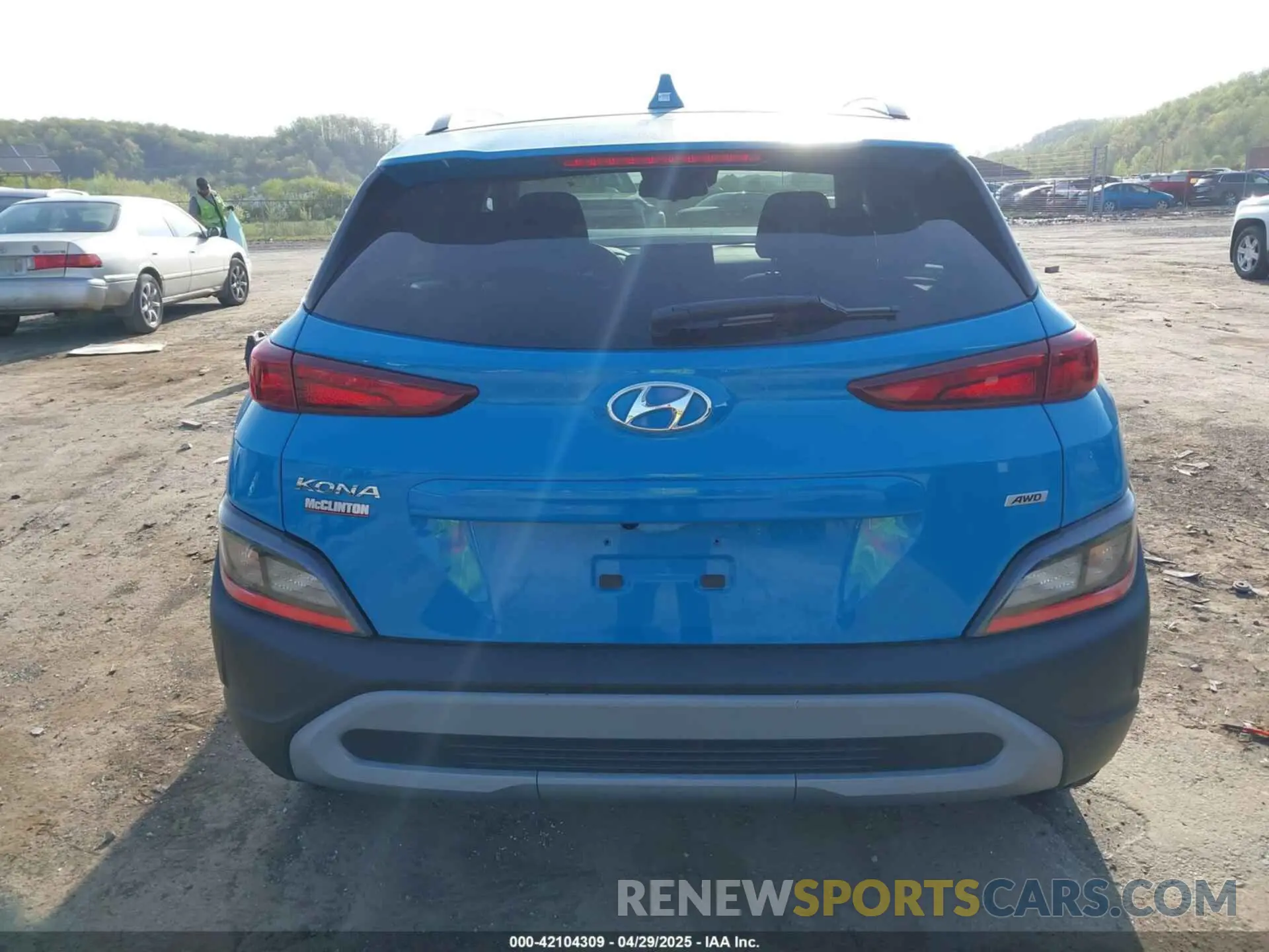 17 fotografías del automóvil dañado KM8K3CAB5NU903239 HYUNDAI KONA 2022