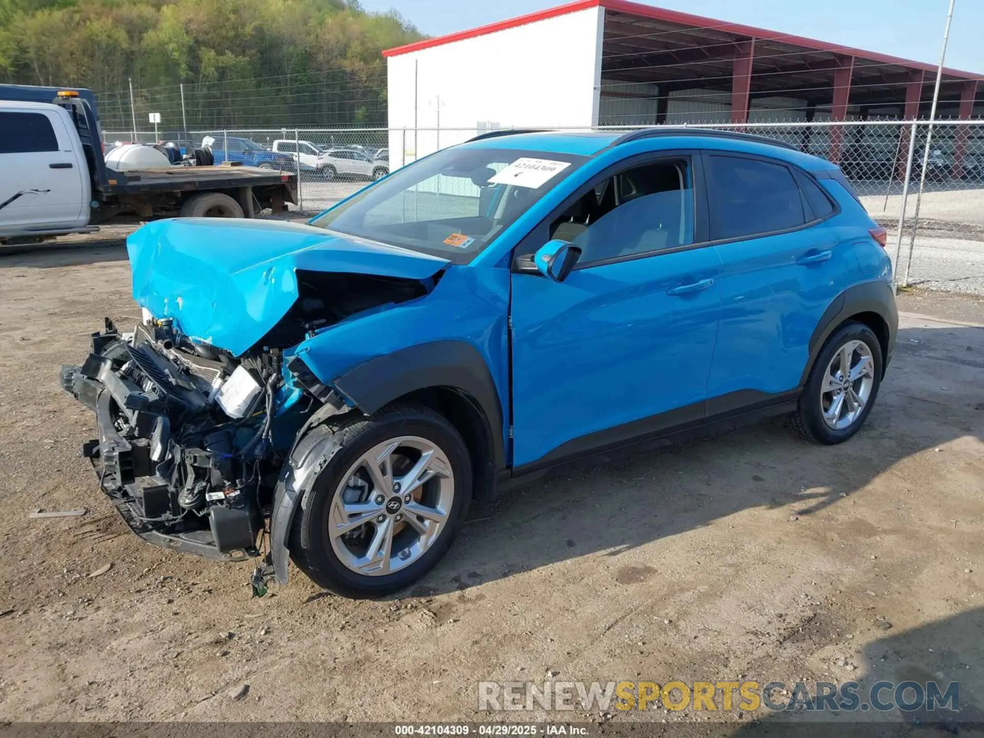 2 fotografías del automóvil dañado KM8K3CAB5NU903239 HYUNDAI KONA 2022