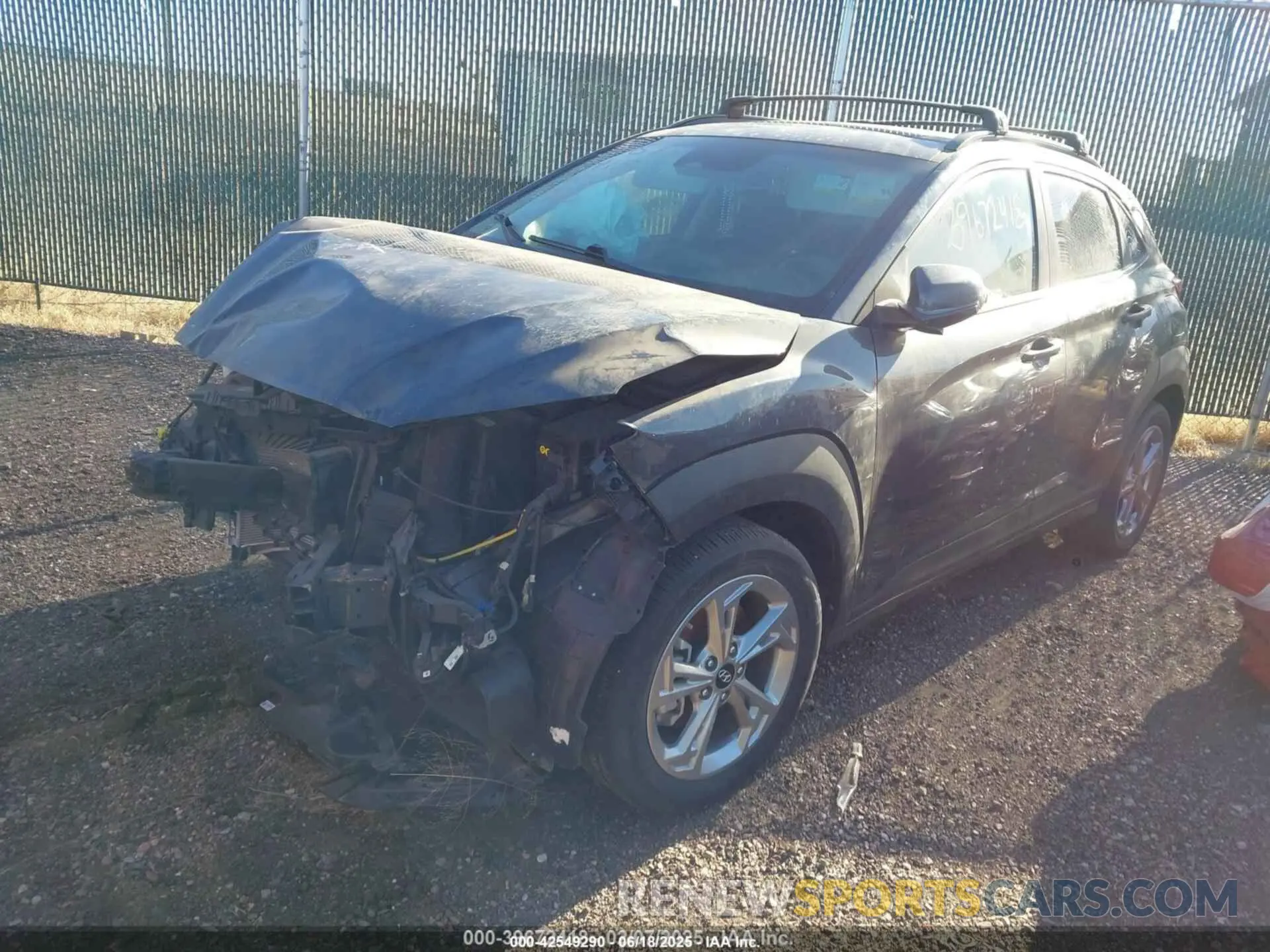 2 fotografías del automóvil dañado KM8K3CAB6NU758292 HYUNDAI KONA 2022