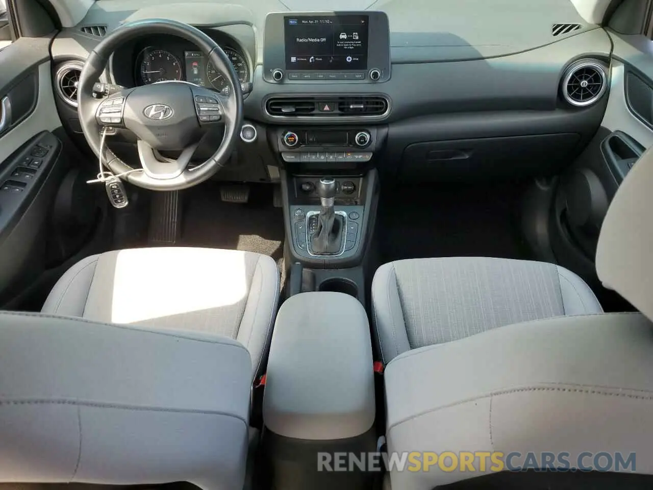 8 fotografías del automóvil dañado KM8K3CAB7NU878862 HYUNDAI KONA 2022