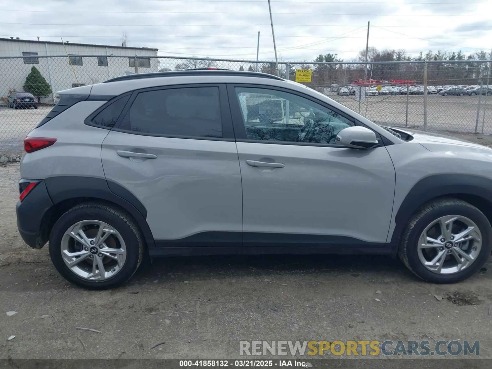 14 fotografías del automóvil dañado KM8K3CABXNU899995 HYUNDAI KONA 2022